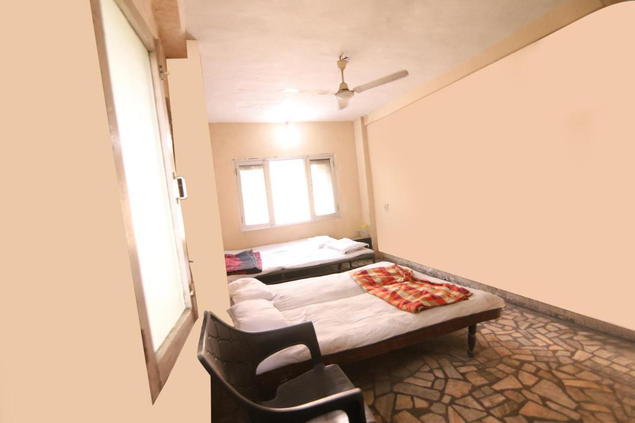 Hotel Raj Guest House Amritsar Exterior photo